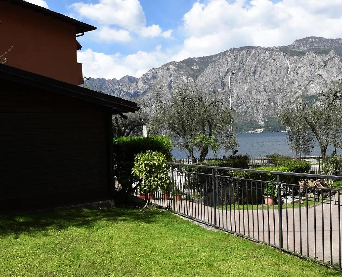 Campsite Camping Alpino - Nature Village Malcesine