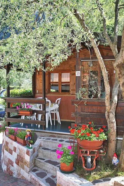 Camping Alpino - Nature Village Malcesine