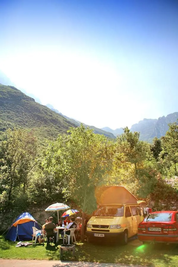 Camping Alpino - Nature Village Malcesine Italien