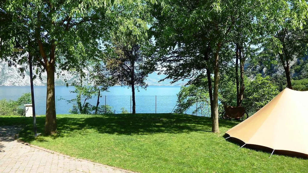 Camping Alpino - Nature Village Malcesine Italy